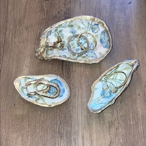 Natural Oyster Shell Ring Dishes